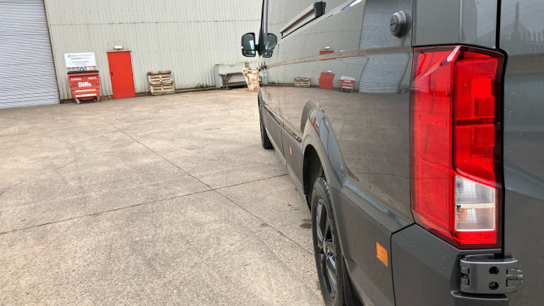 Volkswagen Crafter Cr35 Lwb Diesel Fwd 2.0 TDI 177PS Commerce Plus High Roof Van Auto